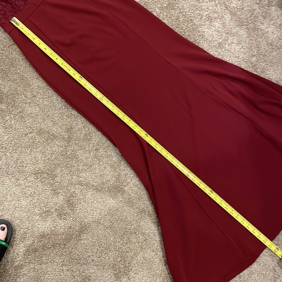 Lulu’s Burgundy Open Back, Cap Sleeve Gown - Picture 10 of 11